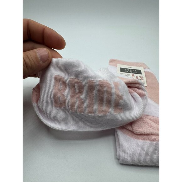 NEW 2 Bride to Be Quarter Length Socks Gift Adult One Size OSFM - Picture 4 of 4